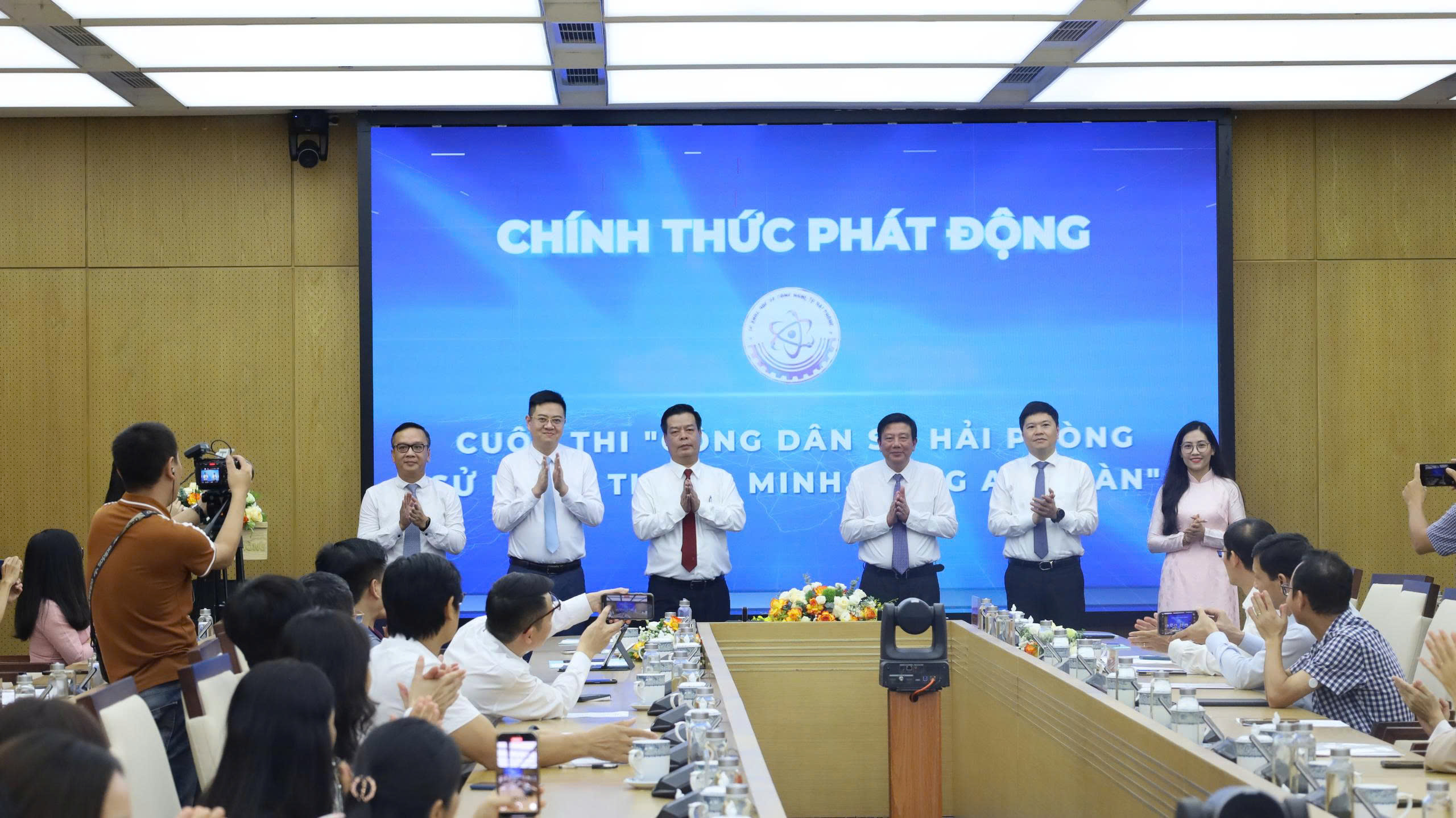 Hải Phòng: Phát động Cuộc thi “Công dân số Hải Phòng - sử dụng thông minh, sống an toàn”